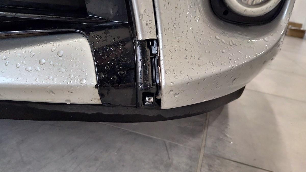 TOYOTA Yaris SOLO PER COMMERCIANTI AUTO SENZA GARANZIA