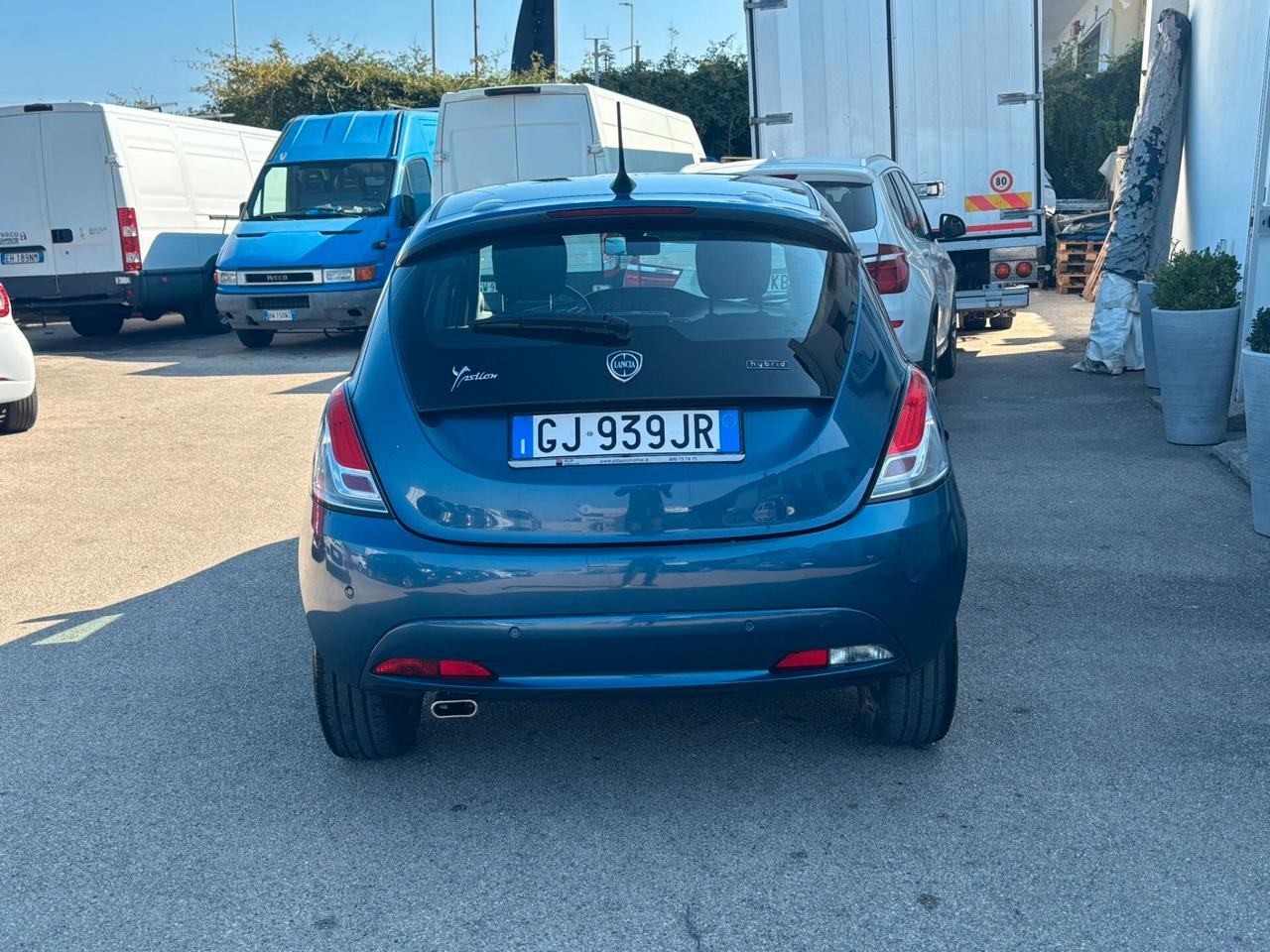 Lancia Ypsilon 1.0 i 5 porte Gold- 2022