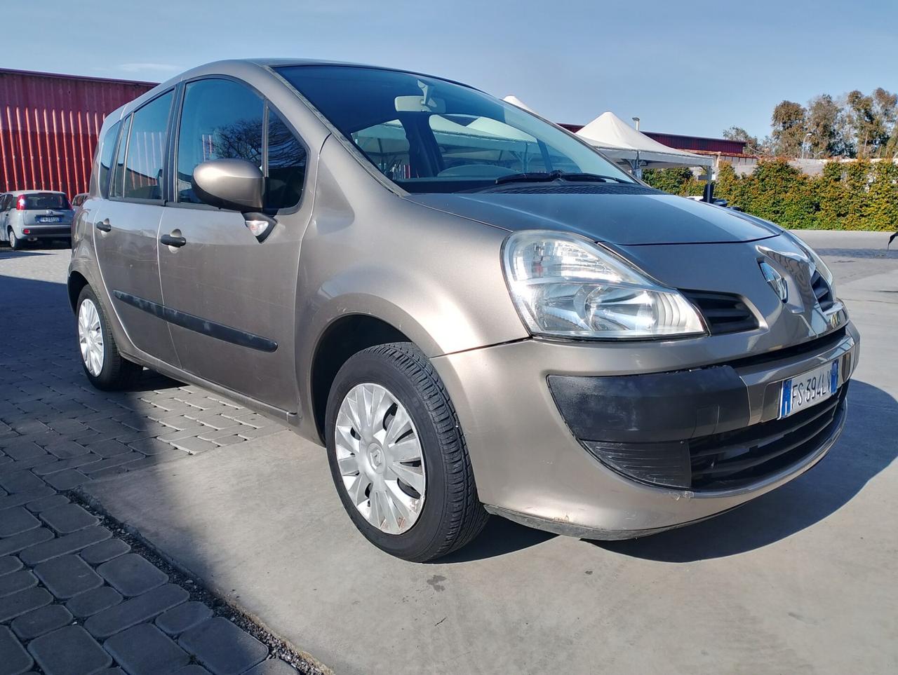 Renault Modus Grand Modus 1.5 dCi 75CV Wave