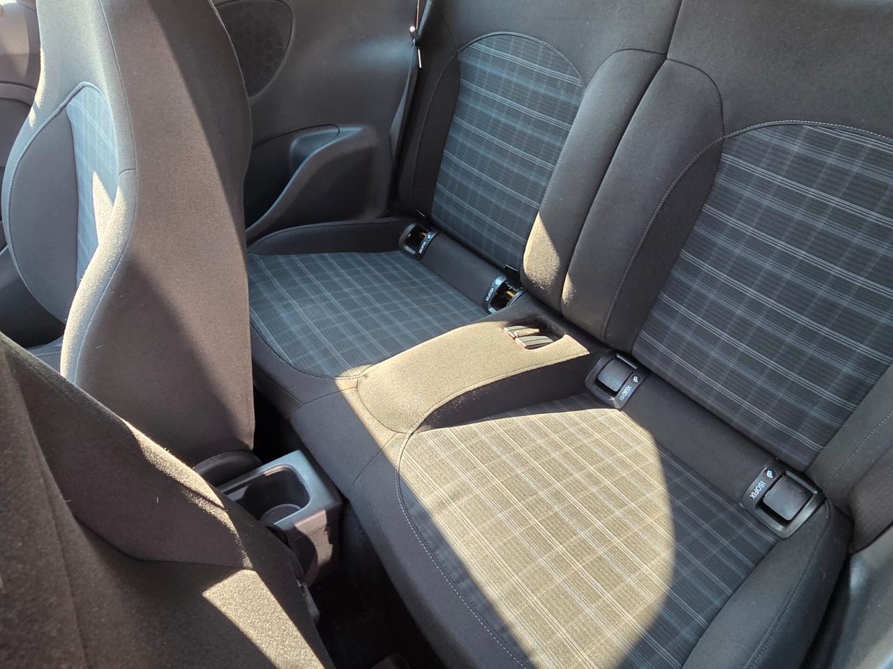 Opel Adam 1.4 87 CV GPL Tech VR/46 Limited Edition