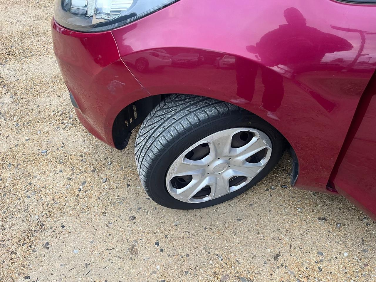 Ford Fiesta 1.4 Diesel - Neopatentati