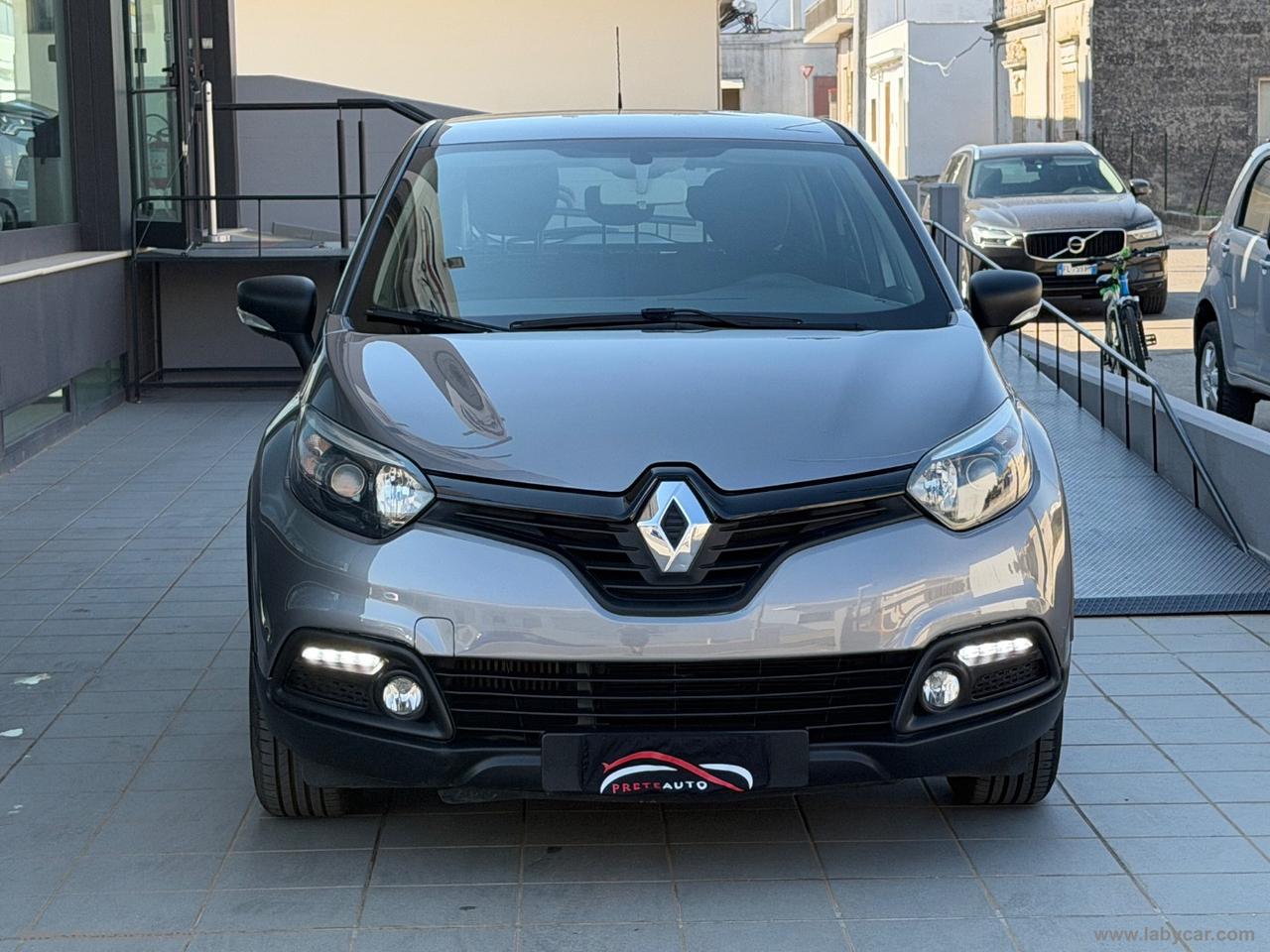RENAULT Captur 0.9 TCe 12V 90 CV S&S Live