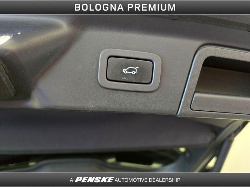Land Rover Range Rover Velar Range Rover Velar 2.0D I4 204 CV R-Dynamic SE