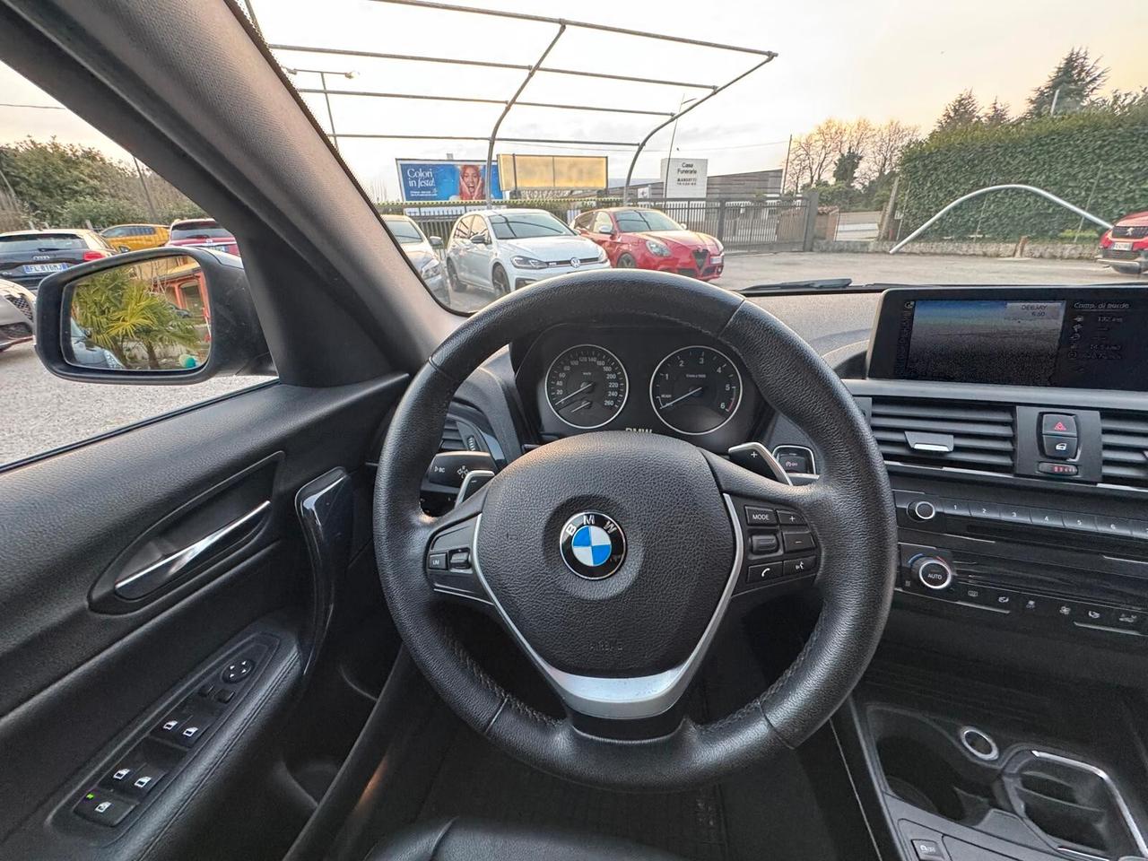 Bmw 120 120d 5p. Urban