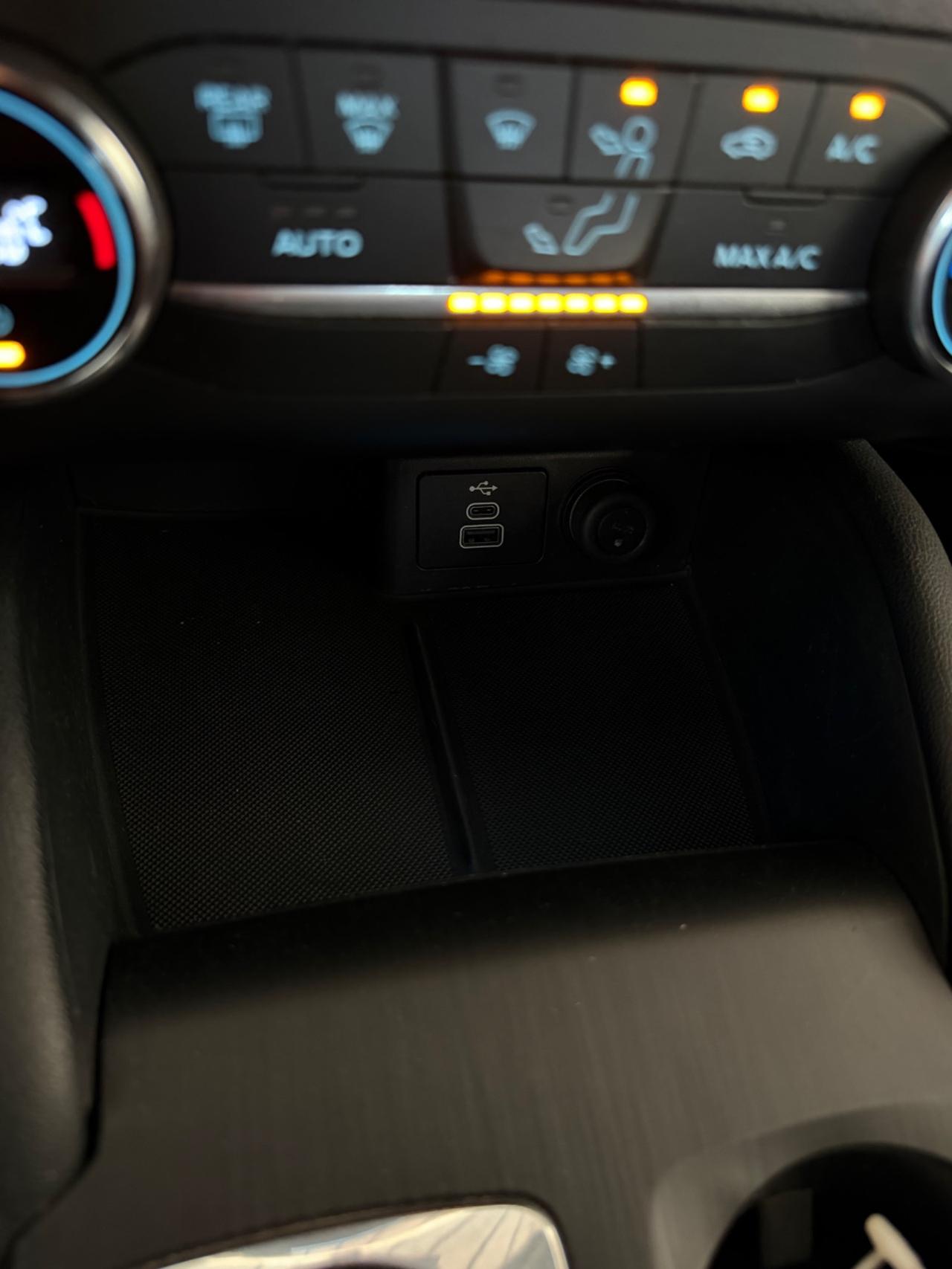 Ford Kuga 1.5 EcoBlue 120 CV 2WD ST-Line