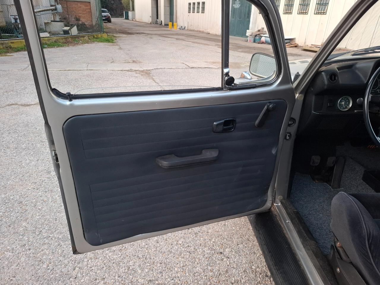 Volkswagen Maggiolone 1200