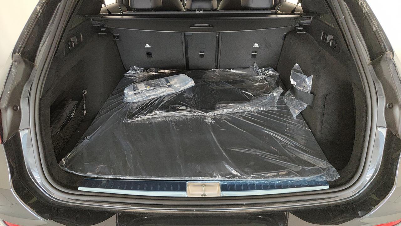 Mercedes-Benz E 220 d 4MATIC Station Wagon