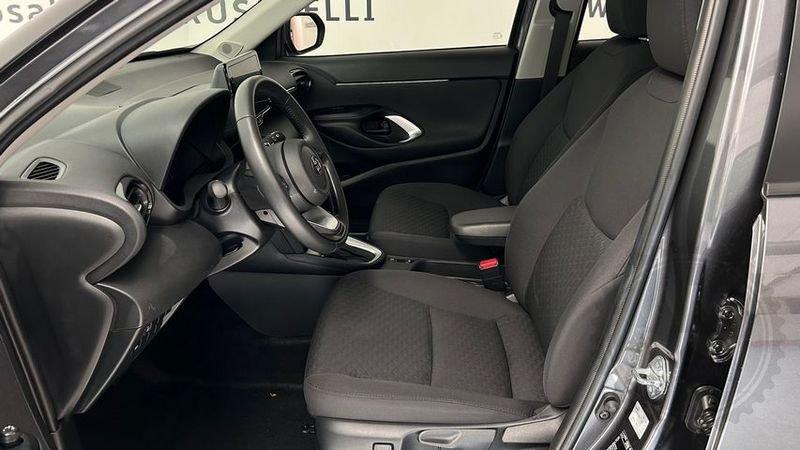 Toyota Yaris Cross 1.5 Hybrid 5p. E-CVT Active *P.ZO REALE*