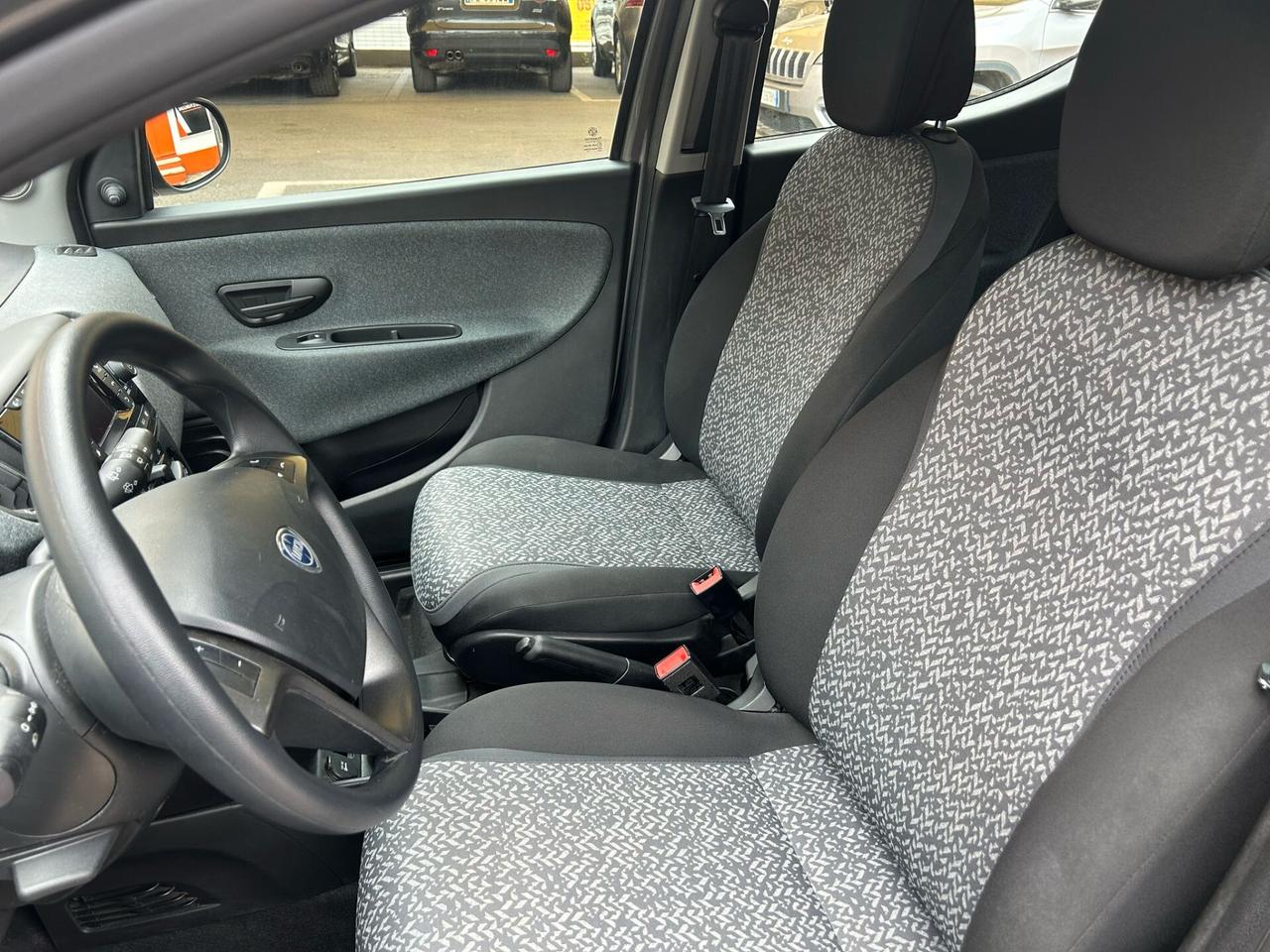 Lancia Ypsilon 1.0 FireFly 5 porte S&S Hybrid Ecochic Silver*PREZZO REALE *