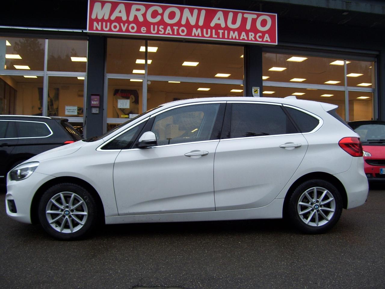 Bmw 2er Active Tourer 218d Luxury