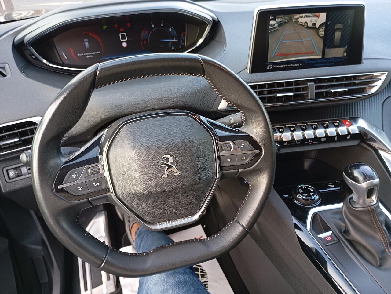 Peugeot 3008 1.5 BlueHDi 130CV Business