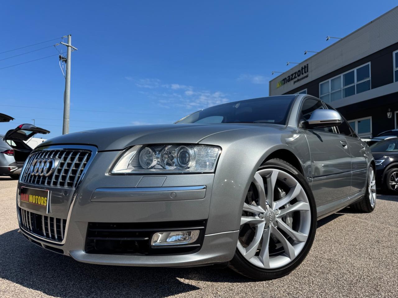 Audi S8 V10 450cv CARBO TETTO PELLE