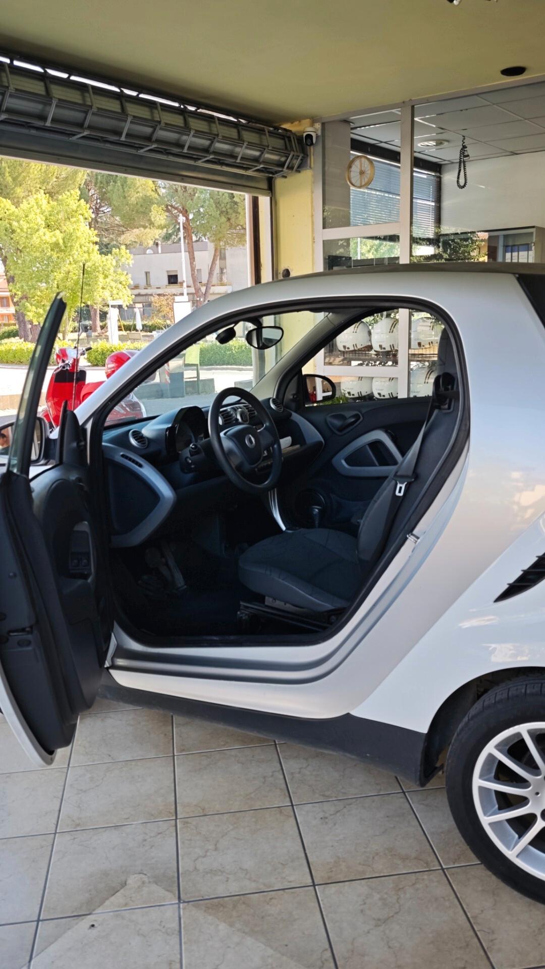 Smart ForTwo 1000 52 kW coupé pure