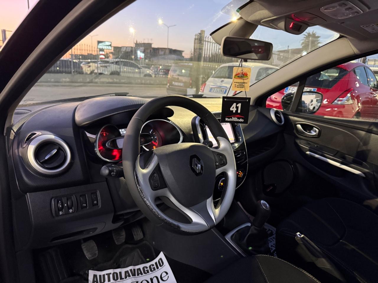 Renault Clio 1.5 dCi 75CV Duel