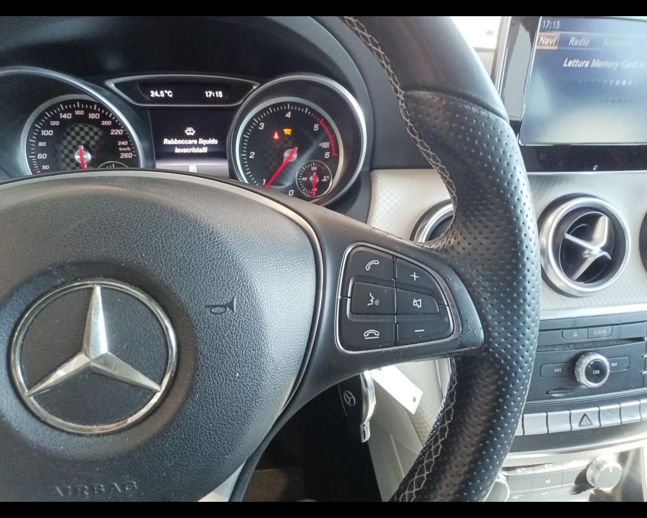 Mercedes-Benz Classe A - W176 - A 180 d Sport my16