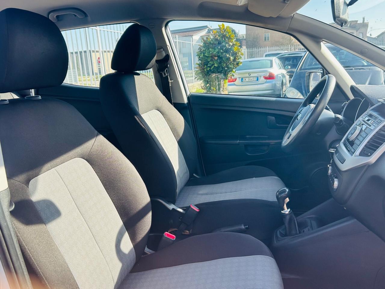 Kia Venga 1.4 CRDi 90CV Cool