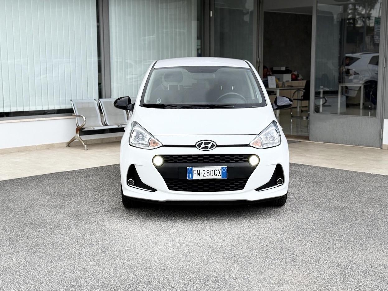 Hyundai i10 1.0 Benzina 67CV E6 Automatica Neo -2019