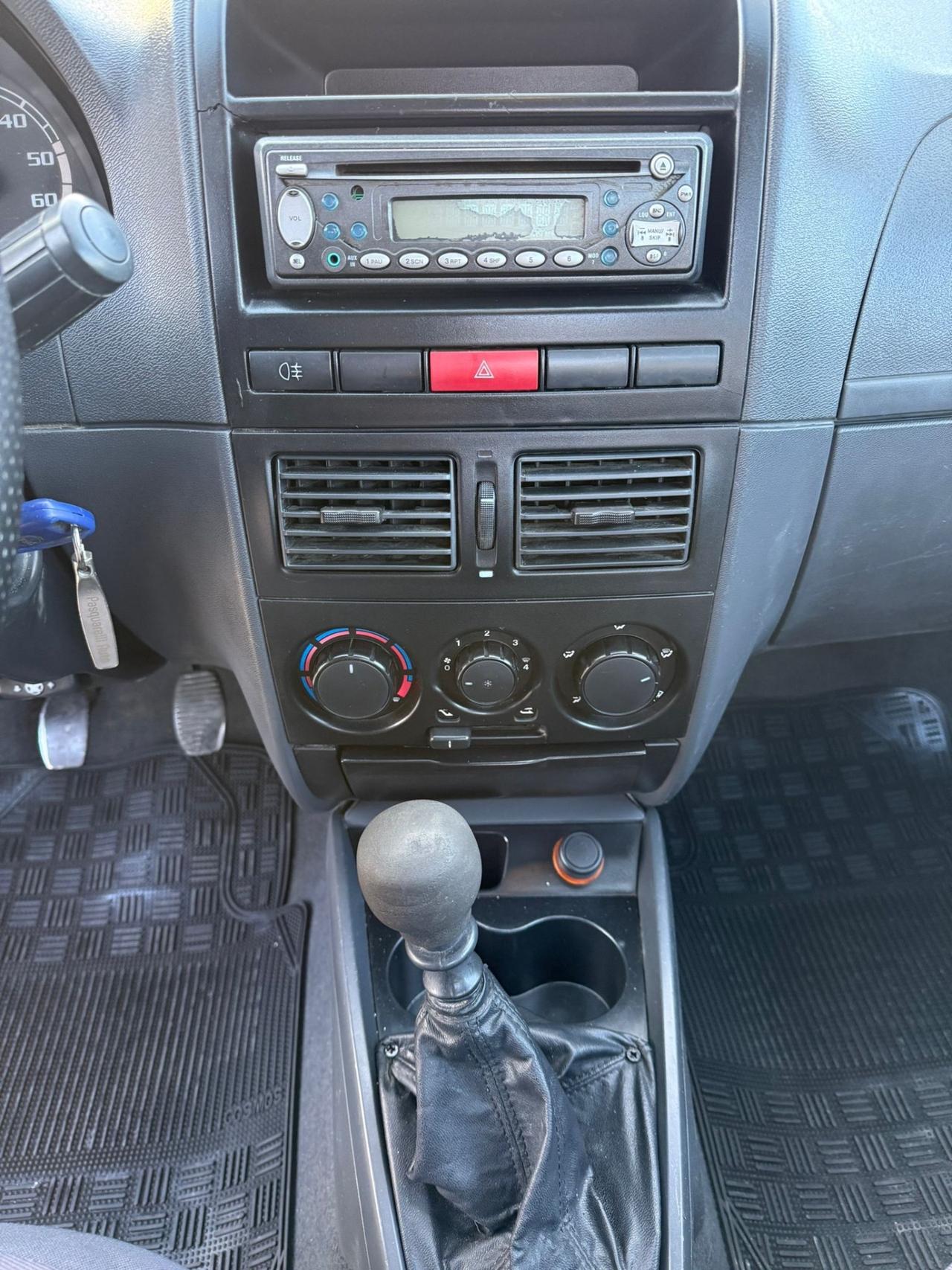 Fiat Strada 1.3 MJT Pick-up -AUTOCARRO 2 POSTI