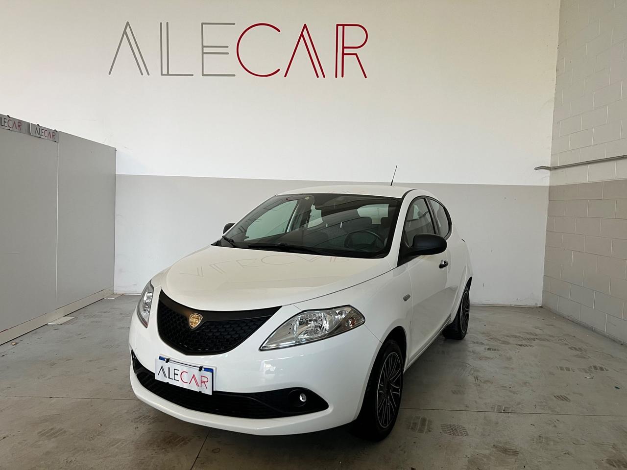 Lancia Ypsilon 1.2 69 CV 5 porte S&S Elefantino Blu