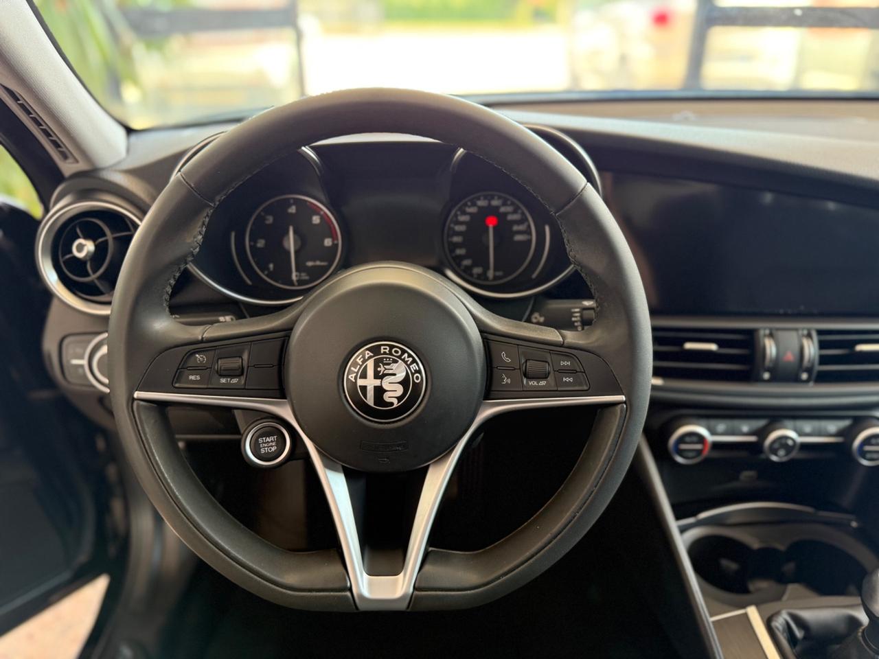 Alfa Romeo Giulia 2.2 Turbodiesel 180 CV Super