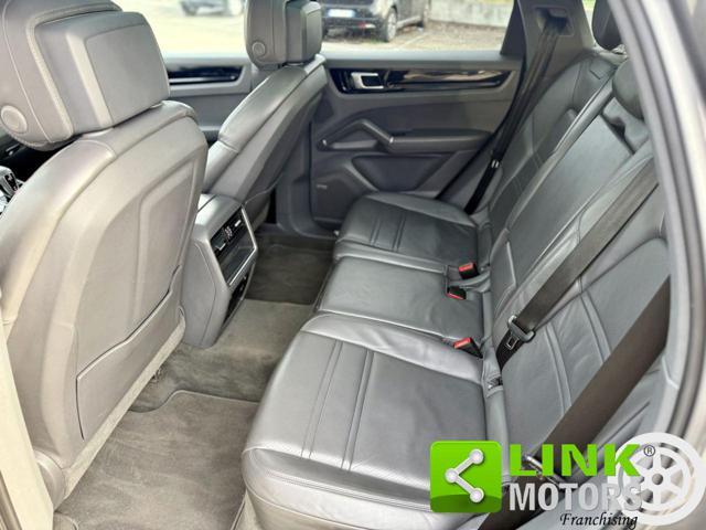 PORSCHE Cayenne 3.0 V6 340CV TIPTRONIC S PLATINUM EDITION