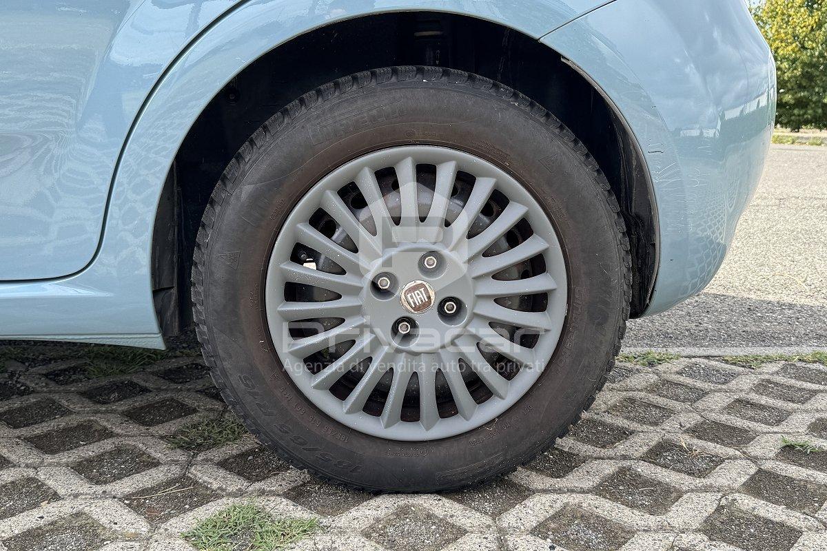 FIAT Punto 1.2 8V 5 porte Street