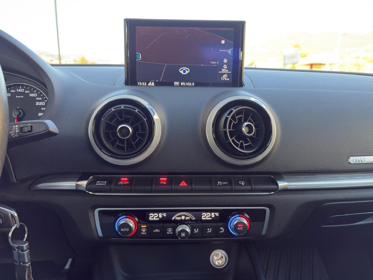 Audi A3 SPORTBACK 1.6 TDi 116CV S-TRONIC