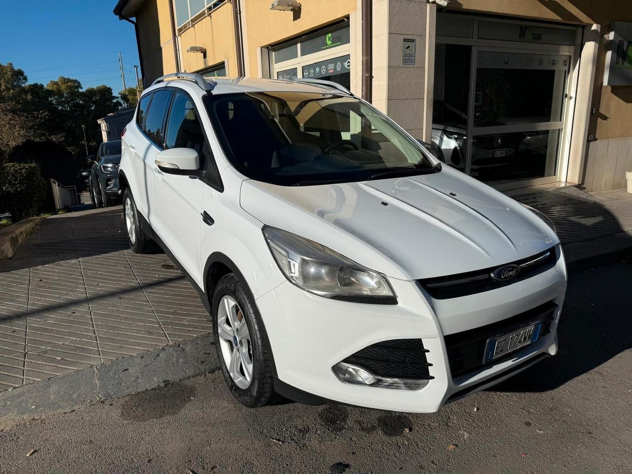 Ford Kuga 2.0 TDCI 120 CV S&S 2WD Titanium