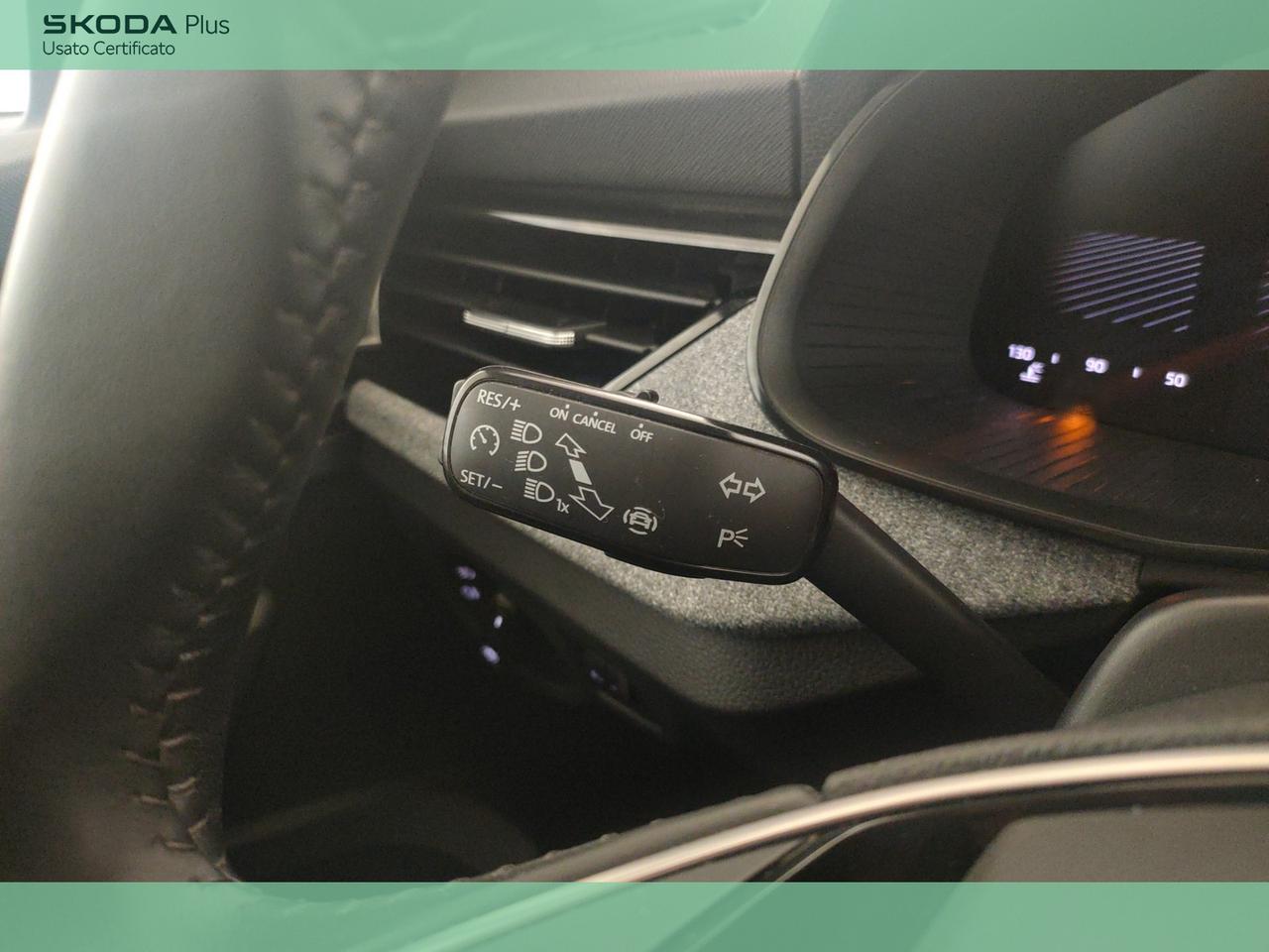 1.0 TSI Black Dots 115 CV