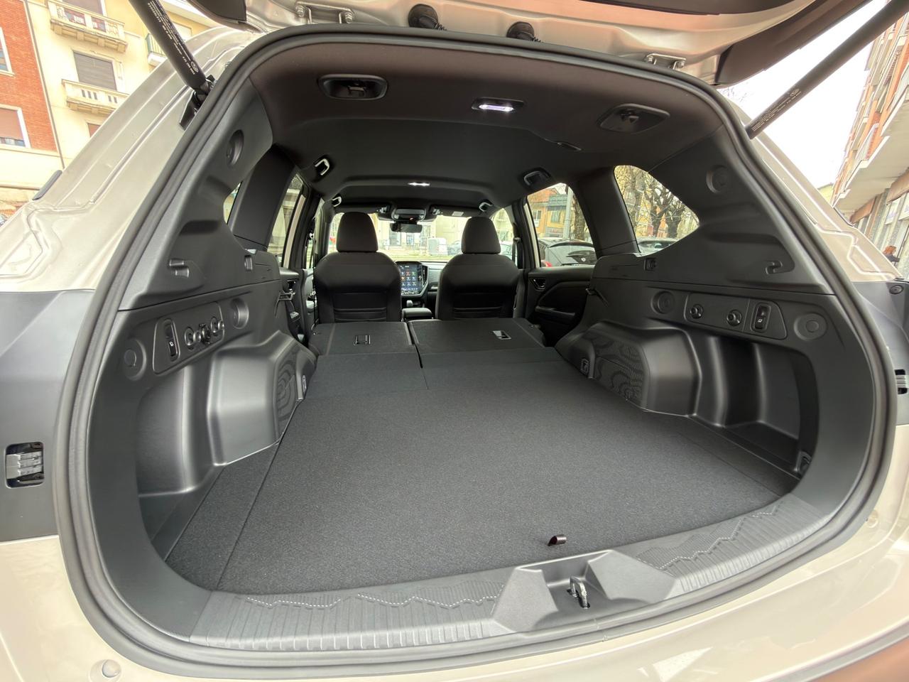 Subaru Forester 2.0 e-Boxer cvt