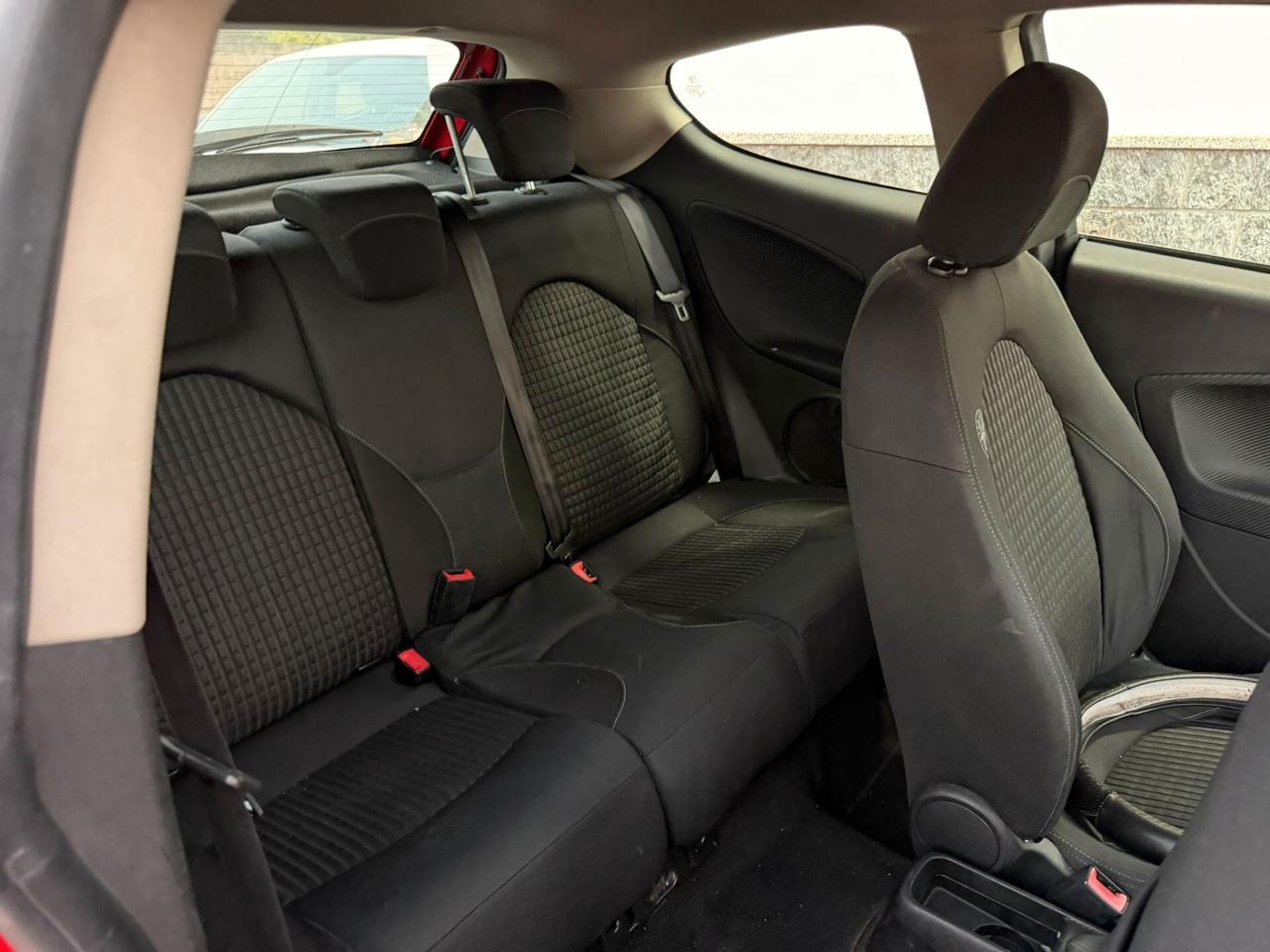Alfa Romeo MiTo 1.6 JTDm 16V Distinctive Sport Pack