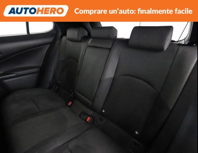 LEXUS UX Full Electric UX Hybrid Executive