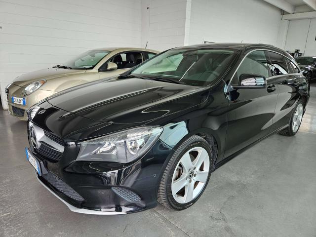 Mercedes-Benz CLA 180 Shooting Brake d Premium AUTOMATICO/NEOPATENTATO