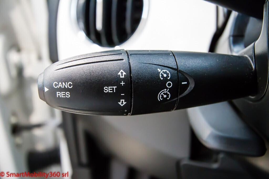 Fiat 500 1.0 hybrid Club 70cv