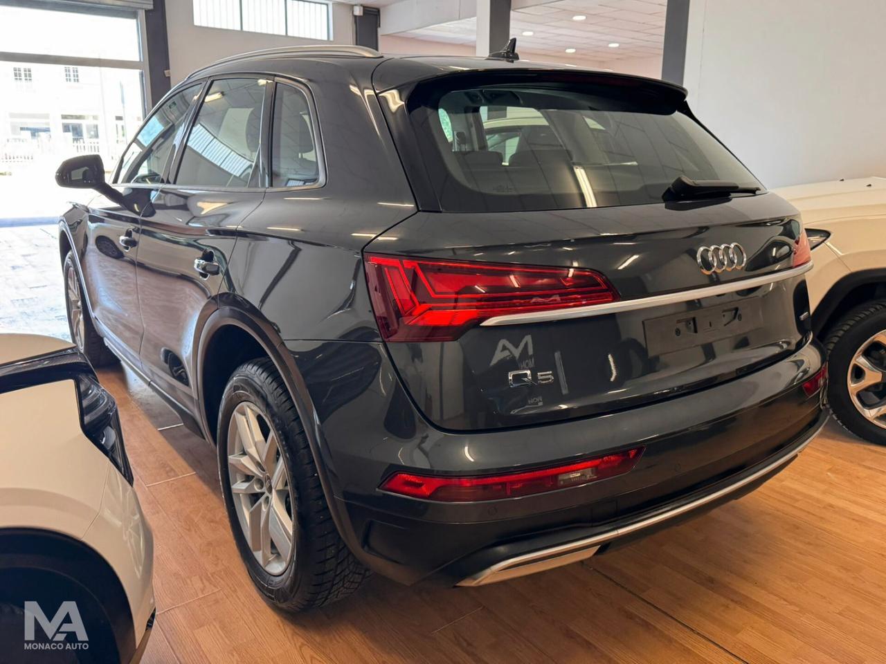 Audi Q5 40 TDI 204cv quattro S tronic Business 2021
