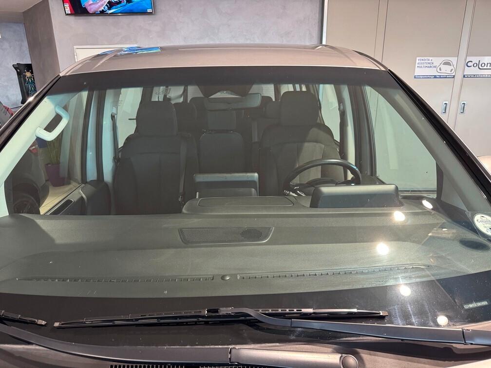 Hyundai STARIA 2.2 Wagon awd auto Led App conn 9p 18" (+Iva)