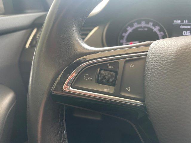 SKODA Octavia 2.0 TDI 150 CV DSG Wagon Executive