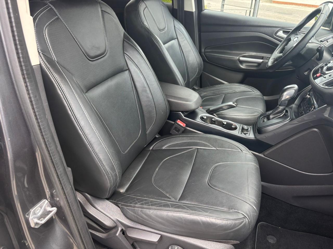 Ford Kuga 2.0 TDCI 150 CV S&S 4WD Titanium