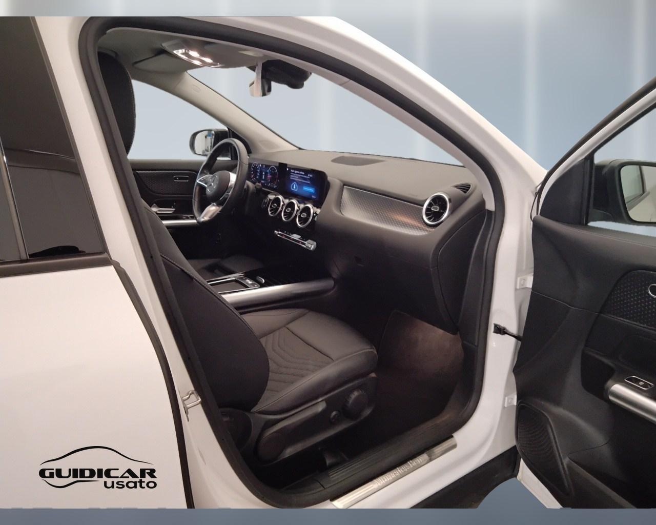 Mercedes-Benz GLA-H247 2023 - GLA 180 d Progressive Advanced auto