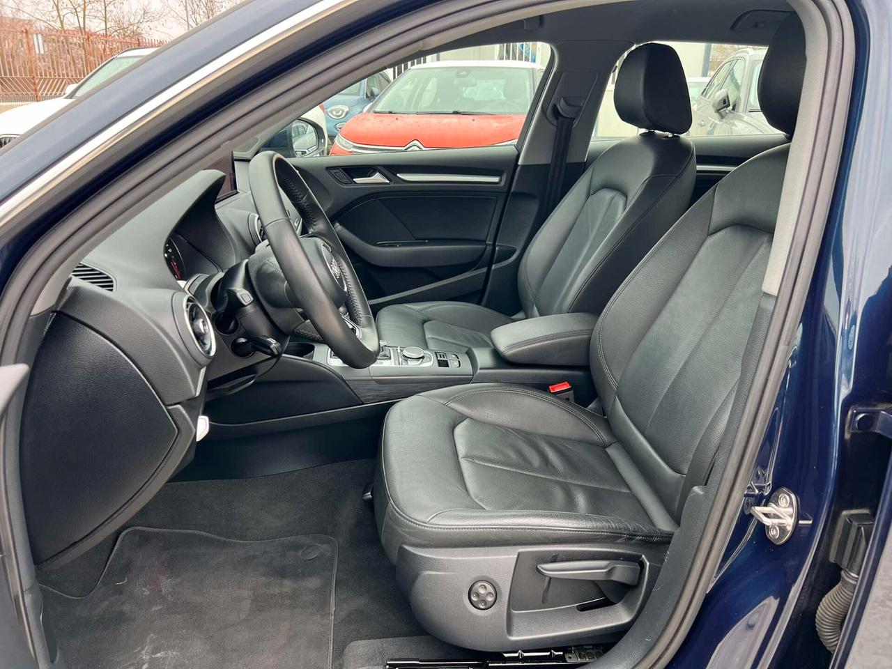 Audi A3 1.6 TDI 116 CV S tronic -PELLE-XENO