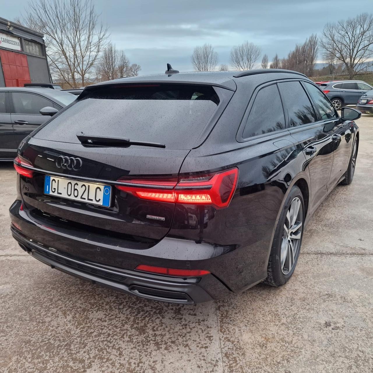 Audi A6 40 2.0 TDI quattro ultra S tronic S-line impeccabile