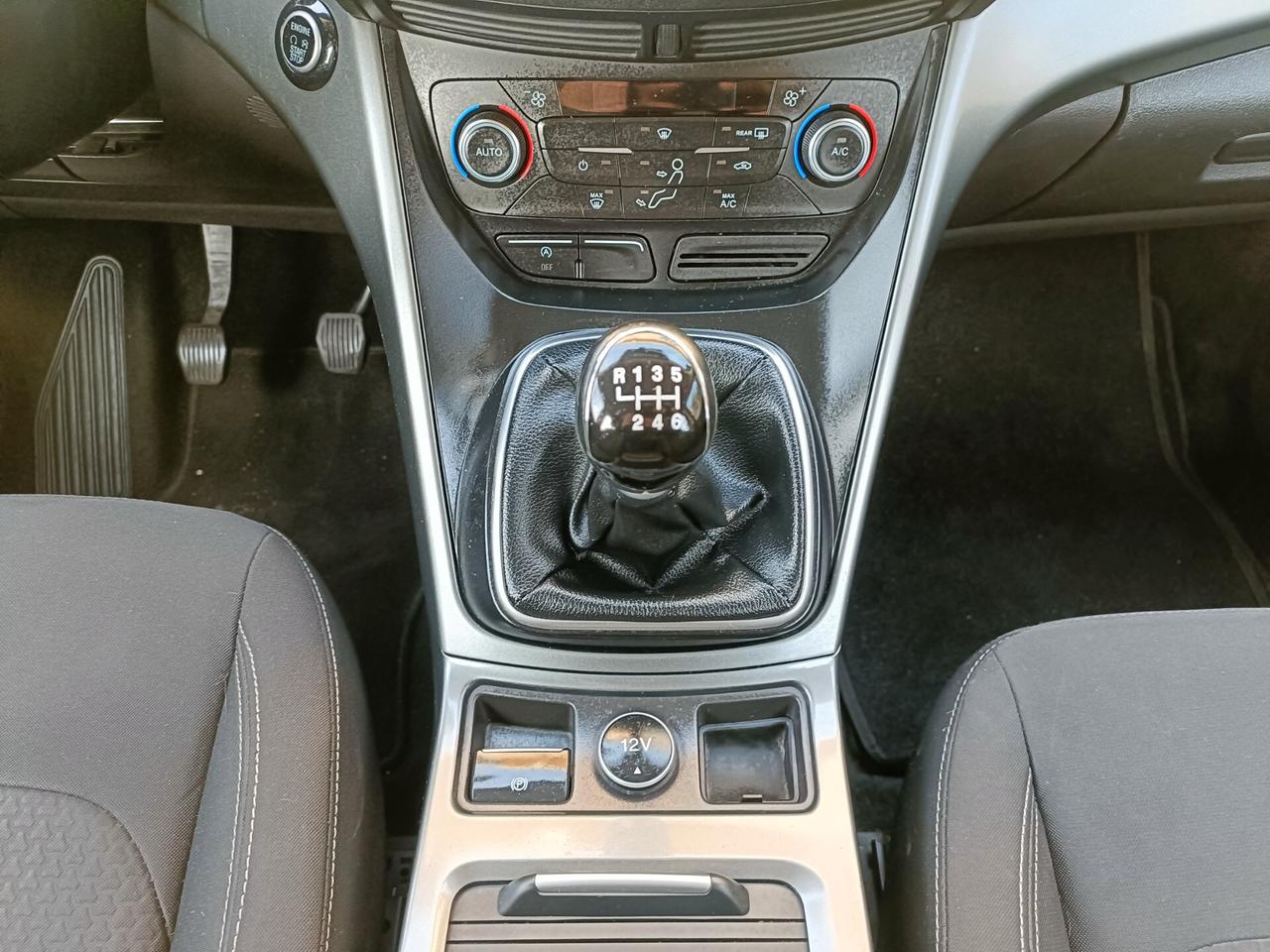 Ford Kuga 1.5 EcoBoost 120 CV S&S 2WD Titanium