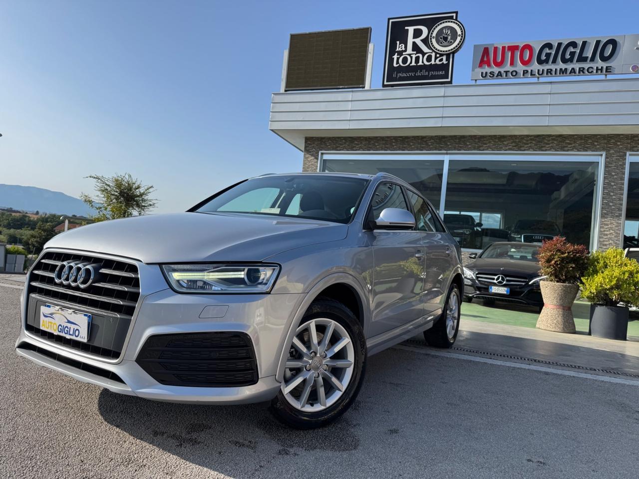 Audi Q3 2.0 TDI 120 CV Sport