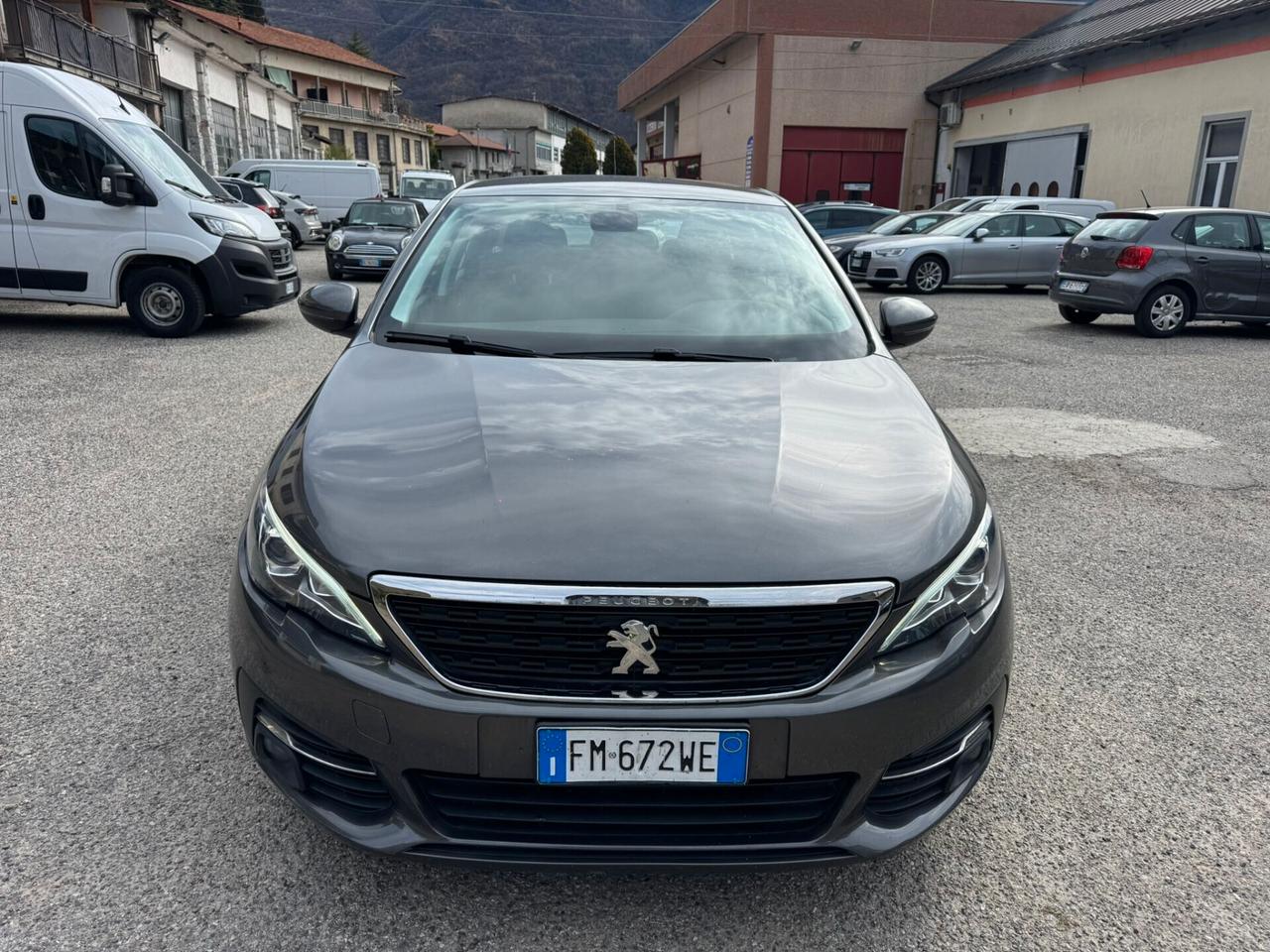 Peugeot 308 BlueHDi 120 S&S SW Business