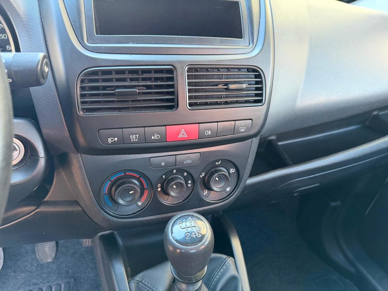 Fiat Doblo 1.6 MJT 16V, trasporto disabili