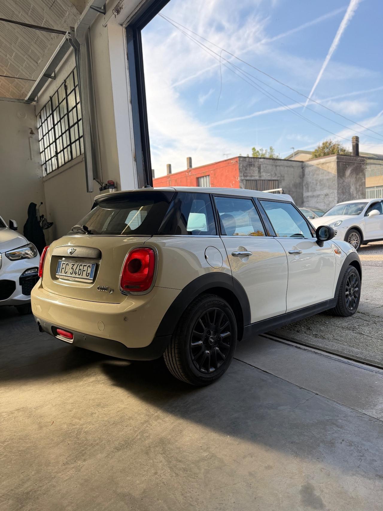 Mini 1.5 One D 5 porte