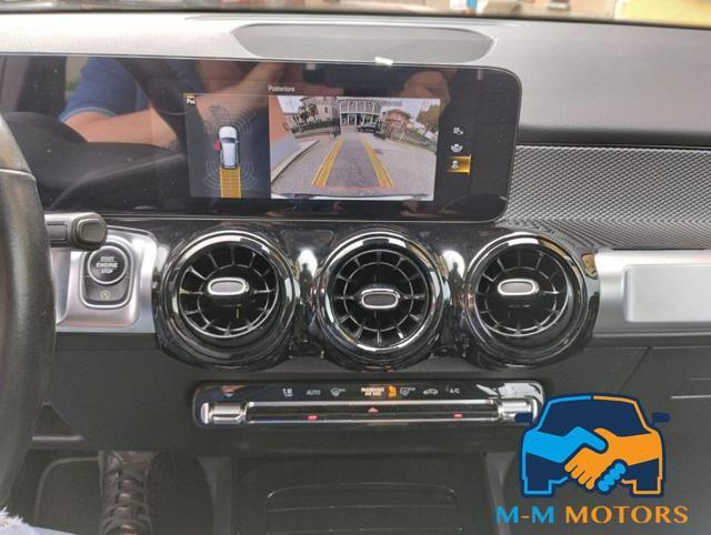 MERCEDES-BENZ GLB 180 d Automatic Sport Plus UNIPRO