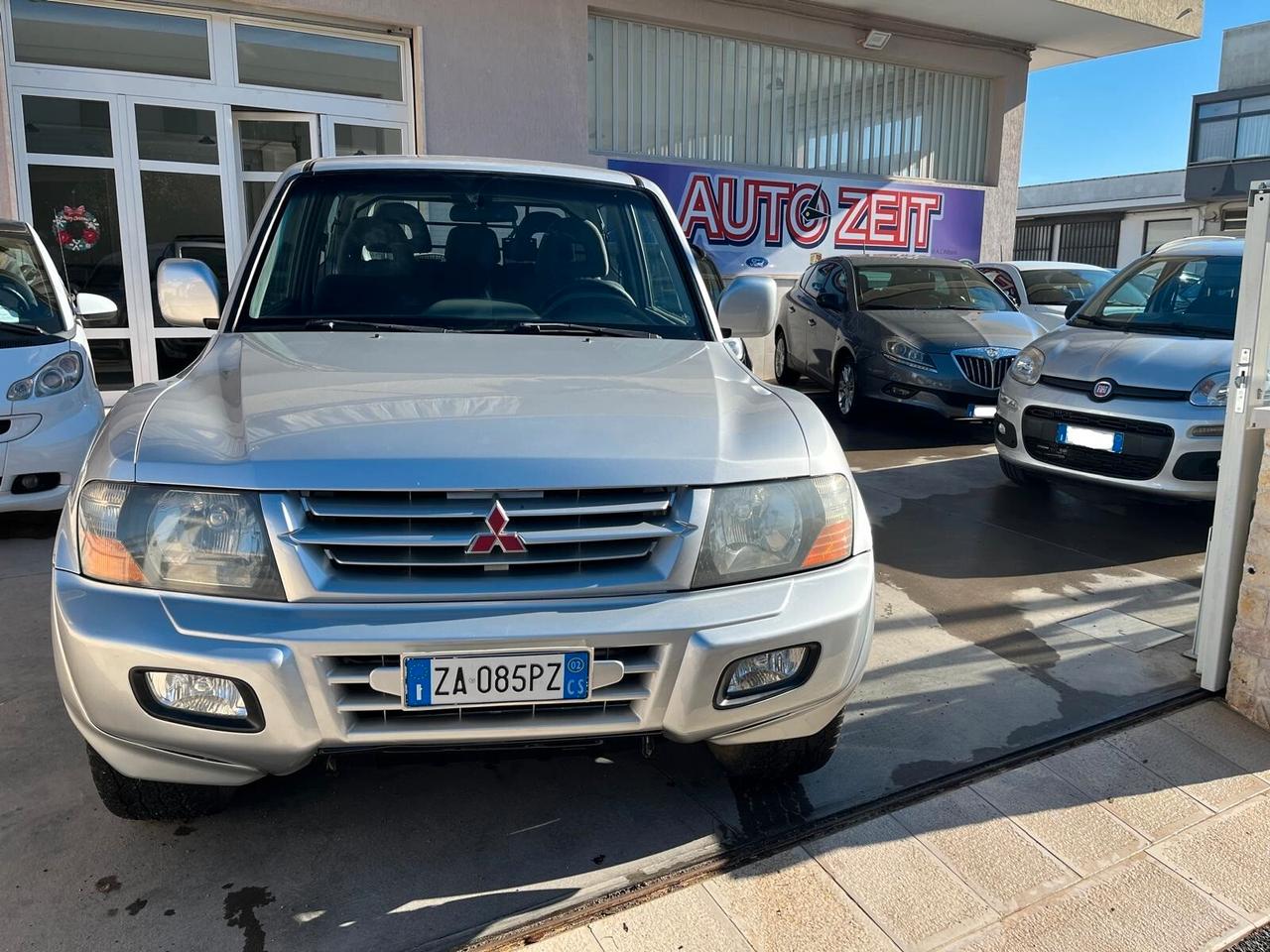 Mitsubishi Pajero 3.2 16V DI-D 3p. Elegance