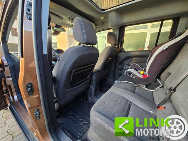 FORD Tourneo Connect 1.6 TDCi 115 CV Titanium GancioTraino