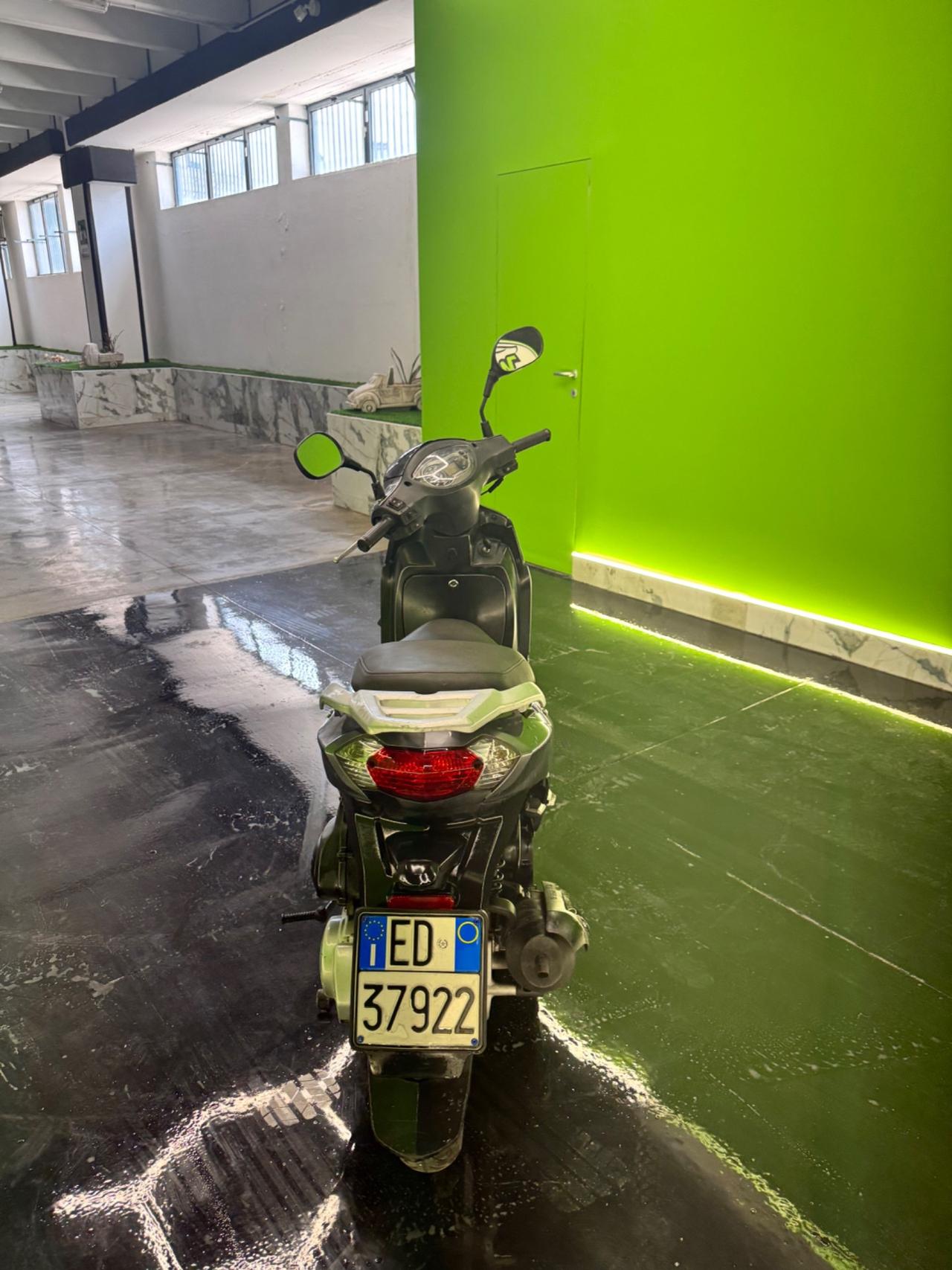 Peugeot Tweet Evo 2 125